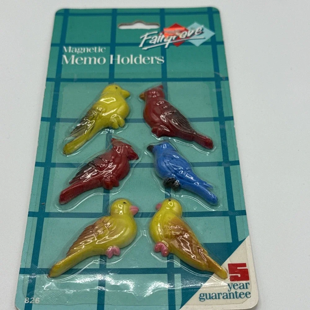 Fairgrove Magnets Birds Cardinals 1992 New Old Stock Magnetic Memo Holders